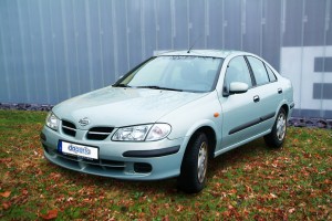 Nissan Almera Stufenheck N16