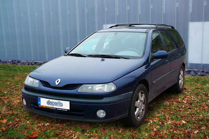 Renault Laguna I - komfortabel in die Werkstatt