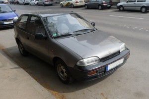 Suzuki Swift II Typ EA vorne rechts