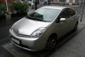 Toyota Prius II Front schräg