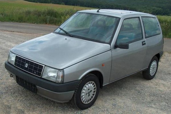 Lancia Y10 - nur etwas was für Freunde italienischer Kleinwagen