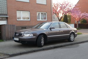 Audi A8 Typ D2 / 4E Front