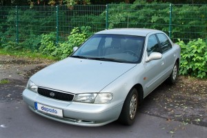 Kia Clarus GC vor Facelift