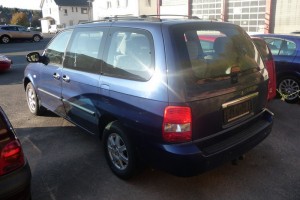 Kia Carnival II Typ GQ Heck