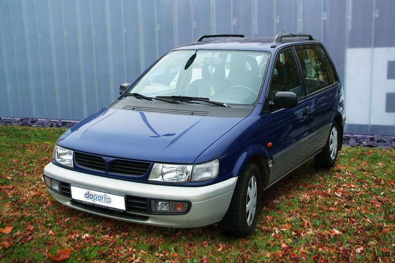 Mitsubishi Space Runner - der etwas andere Kompaktvan mit vier Türen