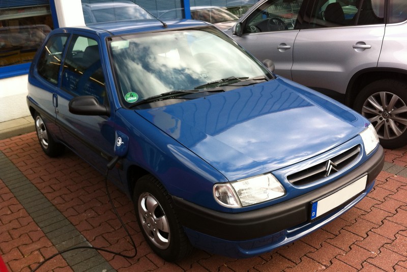 Citroën Saxo électrique - nur mit Strom zum Ziel