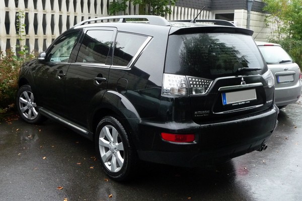 Mitsubishi Outlander II - durstig, aber solide