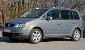 VW Touran Front