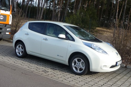 nissan-leaf-front